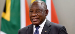 Ramaphosa condena xenofobia e admite fragilidades na protecção de migrantes na África do Sul