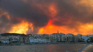 Dezanove pessoas estão desaparecidas no incêndio no sul de Espanha